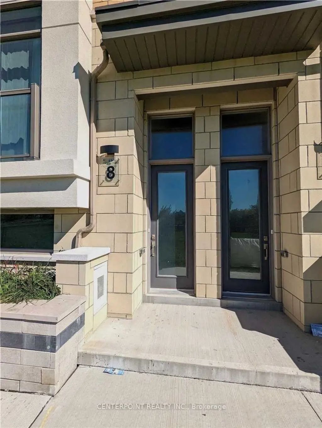 8 Mcclarys Way, Markham