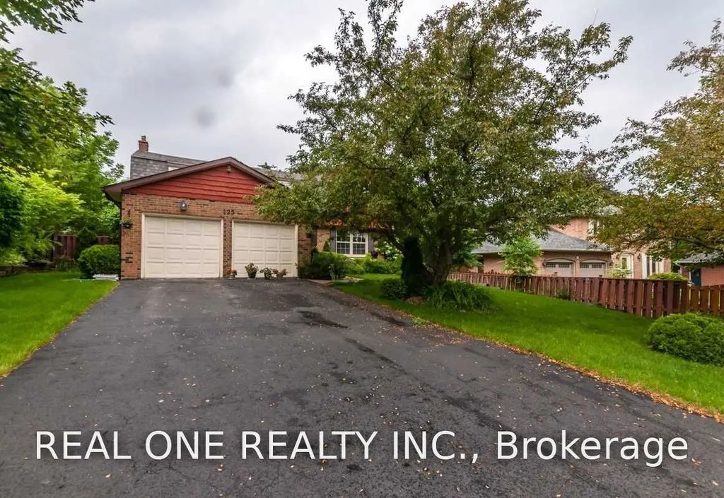 125 Briarwood Road, Markham