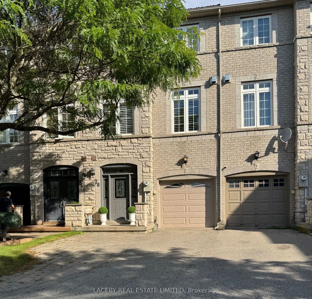 78 Burgon Place, Aurora
