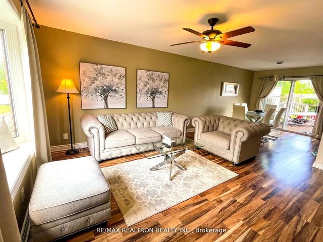 298 Glenwoods Avenue, Georgina