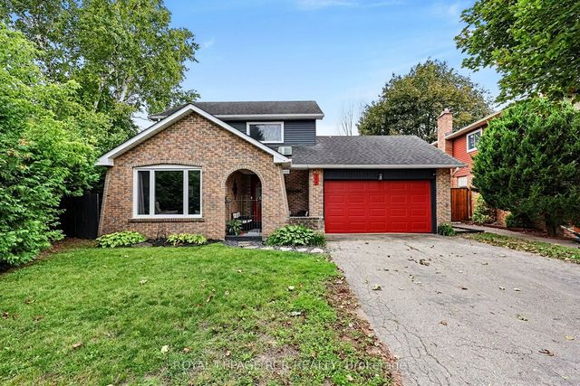 169 Mackenzie Street, New Tecumseth