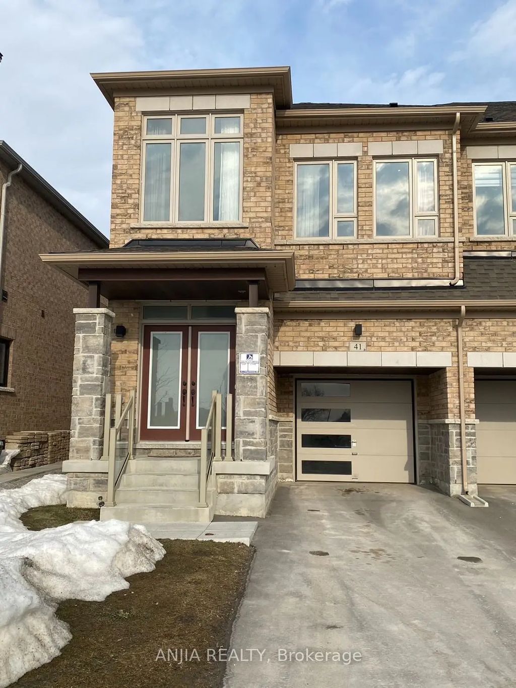 41 Ducharme Drive, Richmond Hill