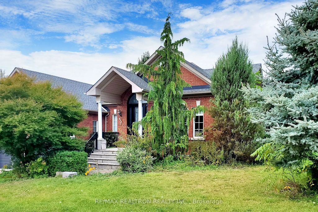 1021 Ivsbridge Boulevard, Newmarket