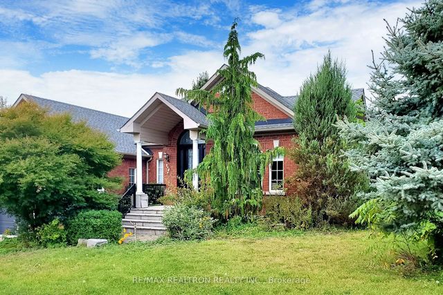 1021 Ivsbridge Boulevard, Newmarket