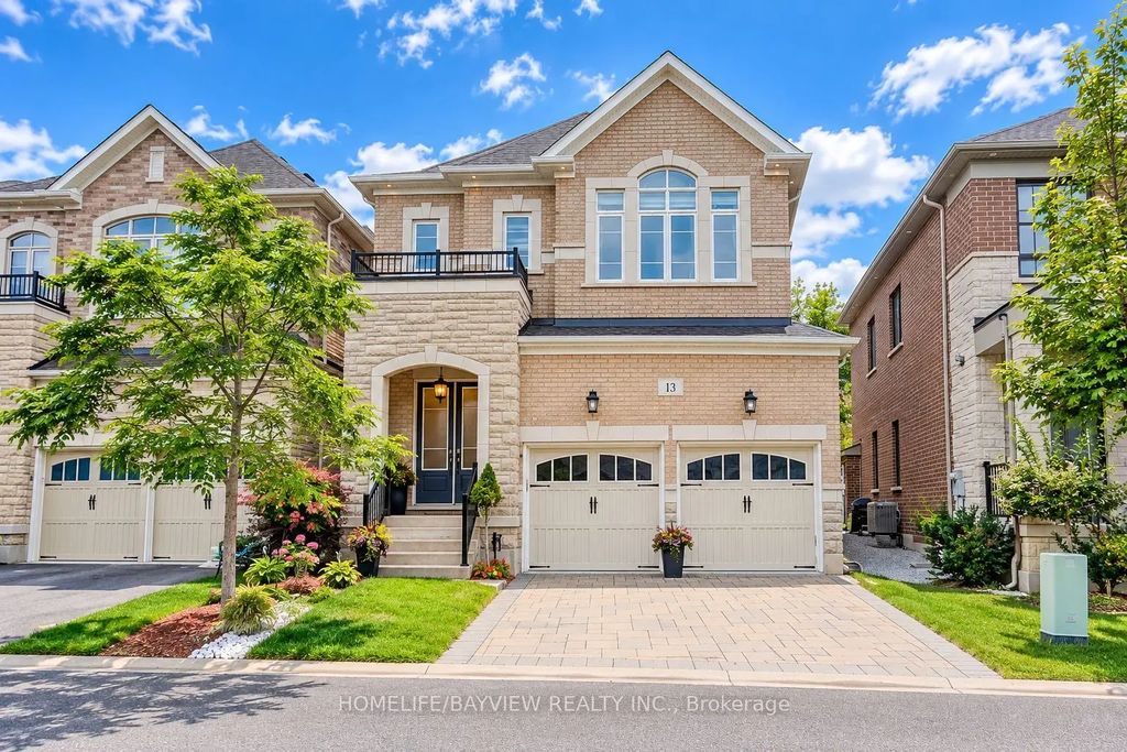 13 Cottonwood Hollow Court, Aurora