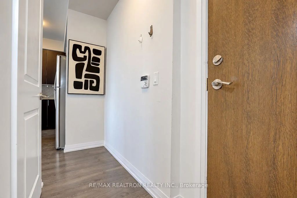 9560 Markham Road 1905, Markham