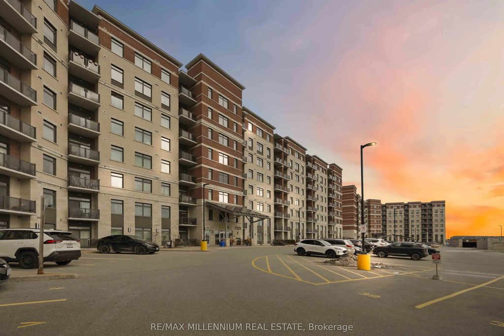 7325 Markham Road 504, Markham