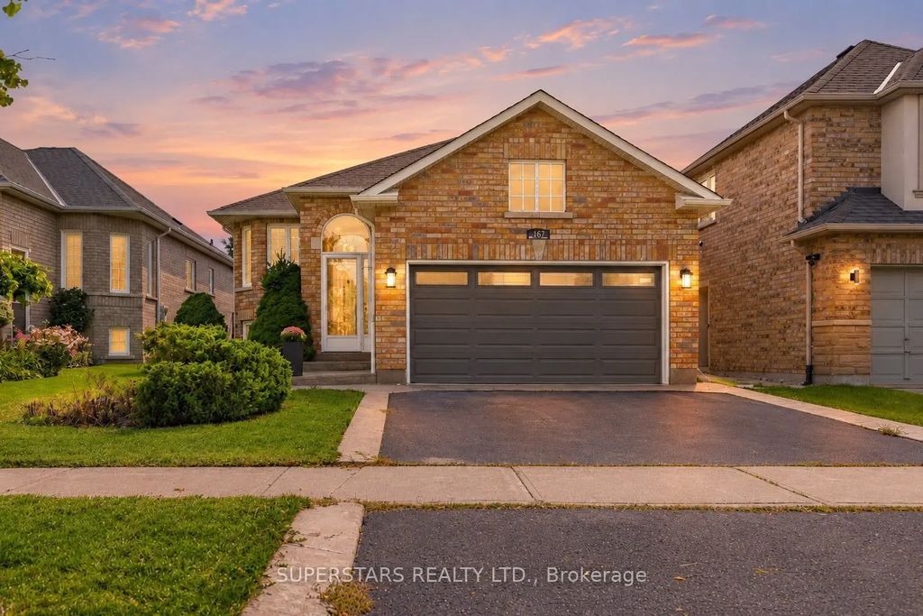167 Humberland Drive, Richmond Hill