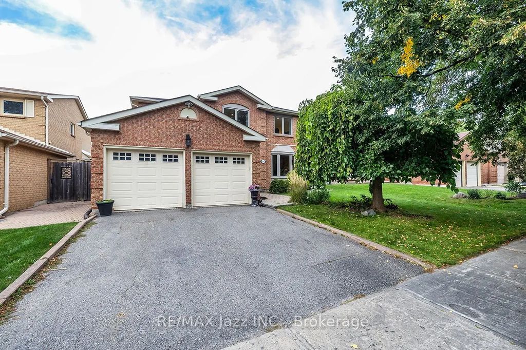 106 Tilman Circle, Markham
