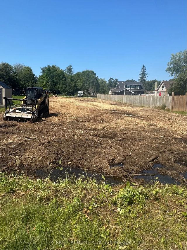952 Ferrier Avenue, Innisfil