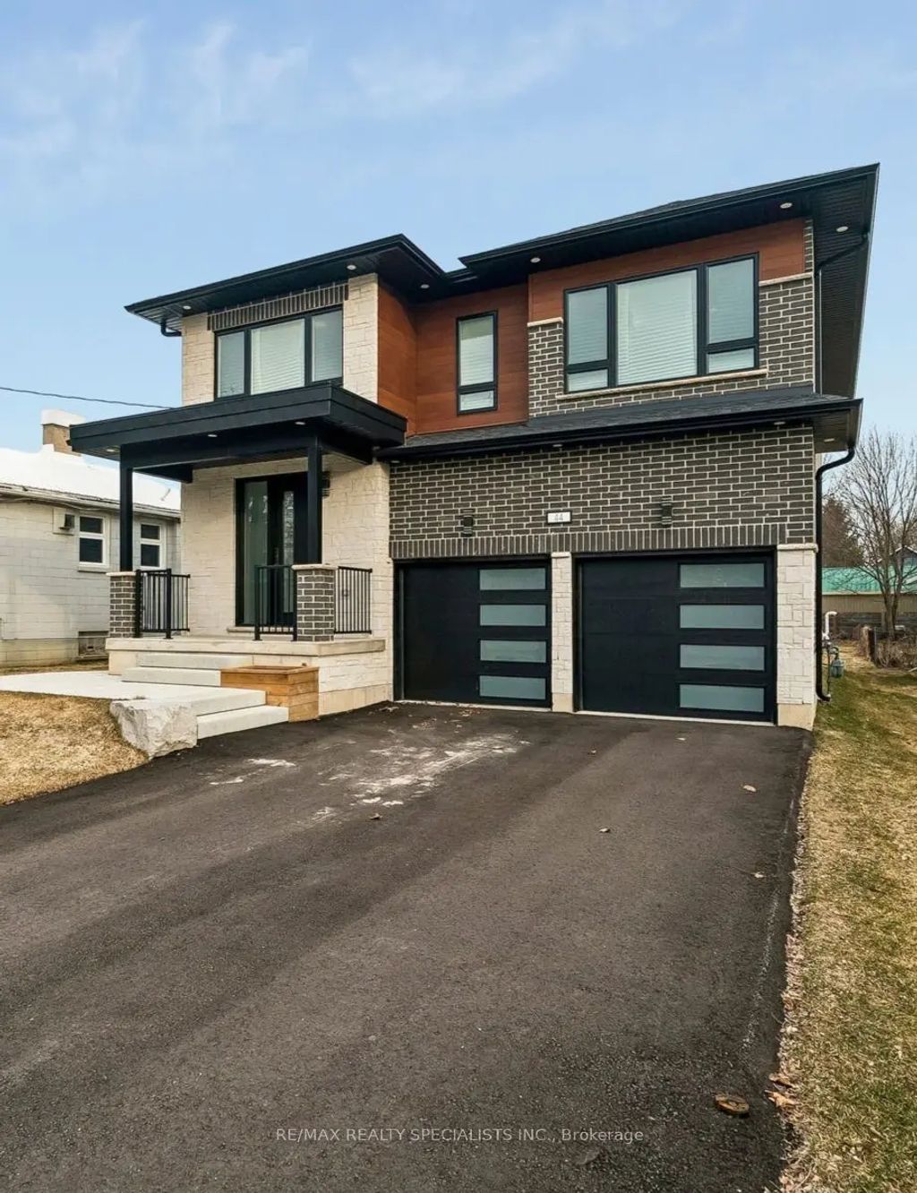44 Albert Street W, New Tecumseth