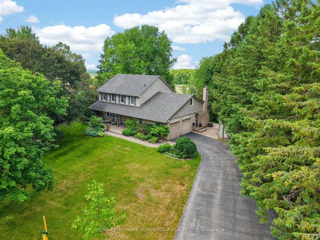 8 Grant Court, East Gwillimbury