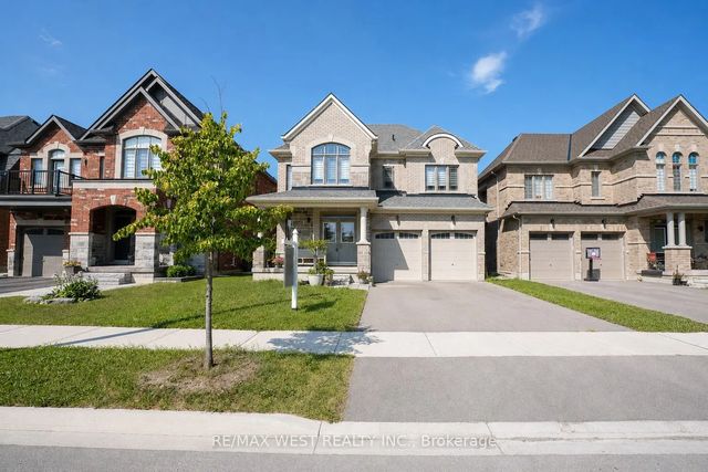 206 Dog Wood Boulevard, East Gwillimbury