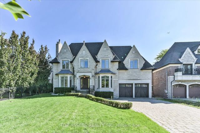 15 Westwood Lane, Richmond Hill