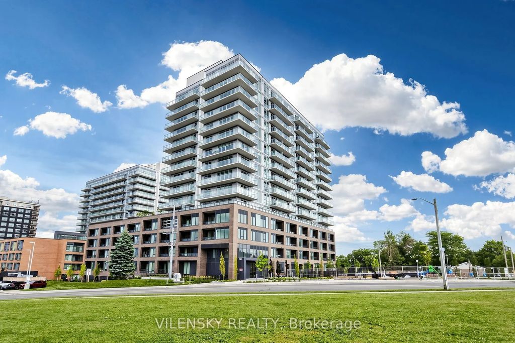 185 Deerfield Road 407, Newmarket