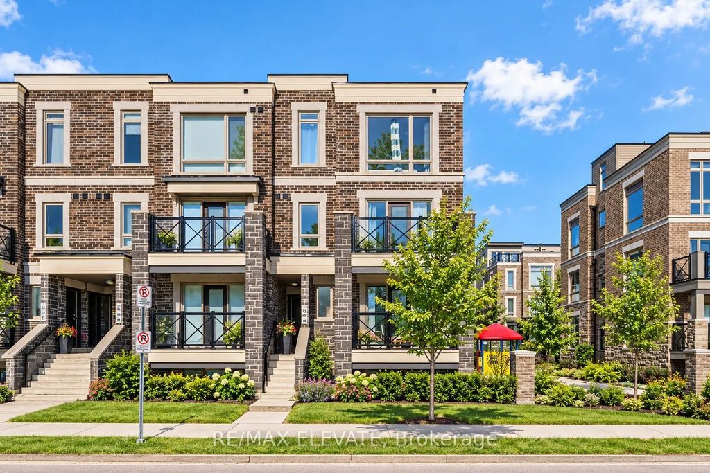 11 Dunsheath Way 1214, Markham