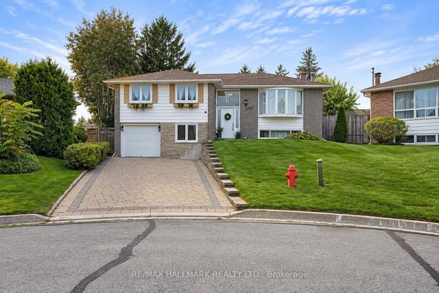 648 Mossbank Court, Newmarket