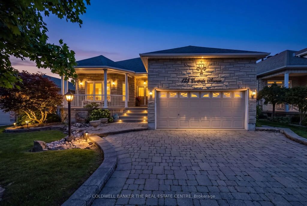 128 Carmela Avenue, Richmond Hill