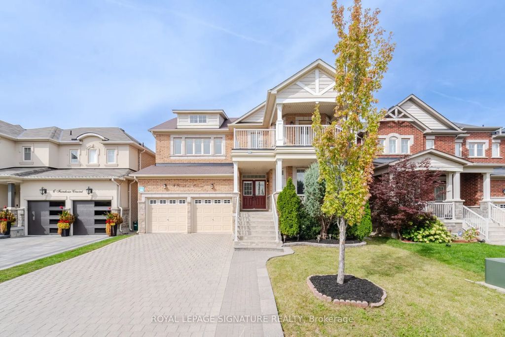 8 Farmhouse Crescent, Richmond Hill