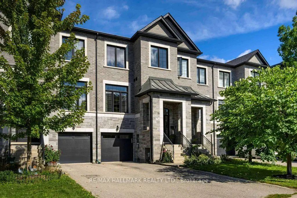 77 Benson Avenue, Richmond Hill