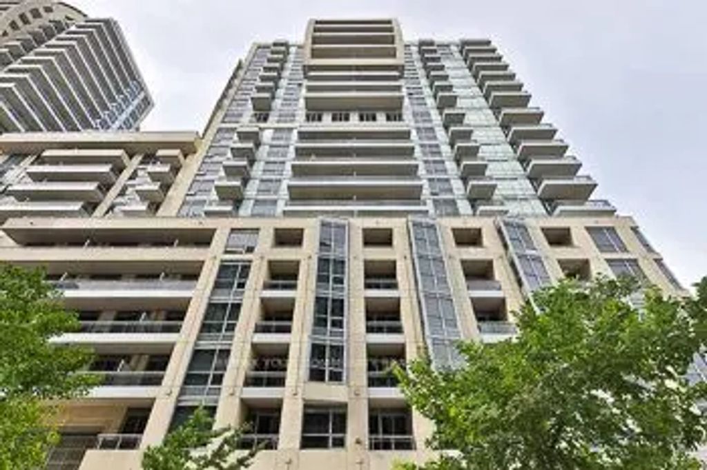 9205 Yonge Street Ne103, Richmond Hill