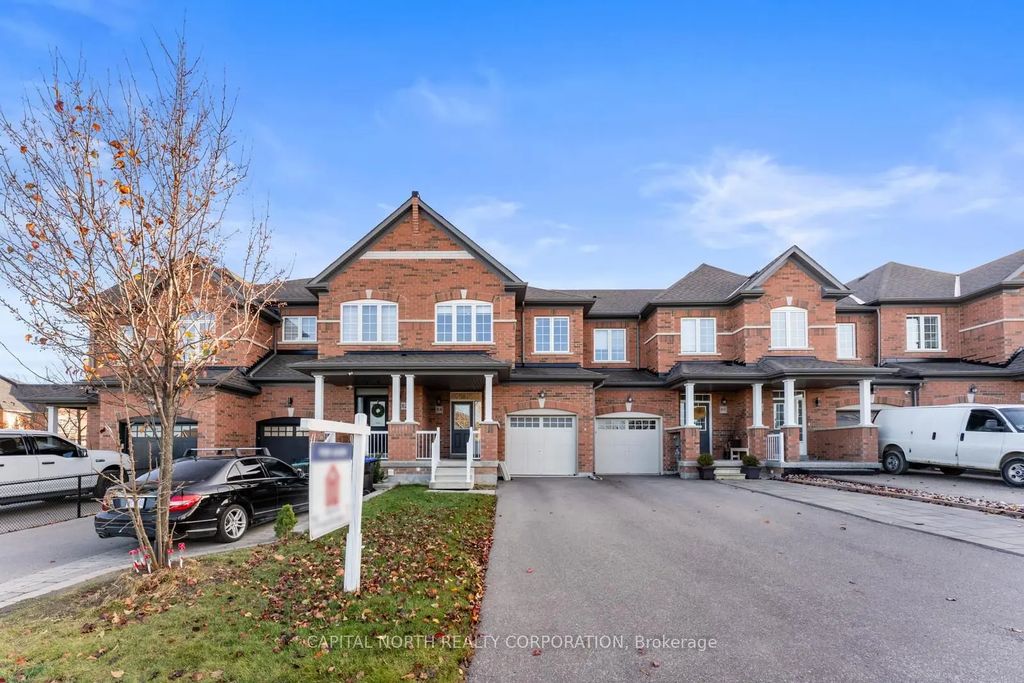 84 Fortis Crescent, Bradford West Gwillimbury