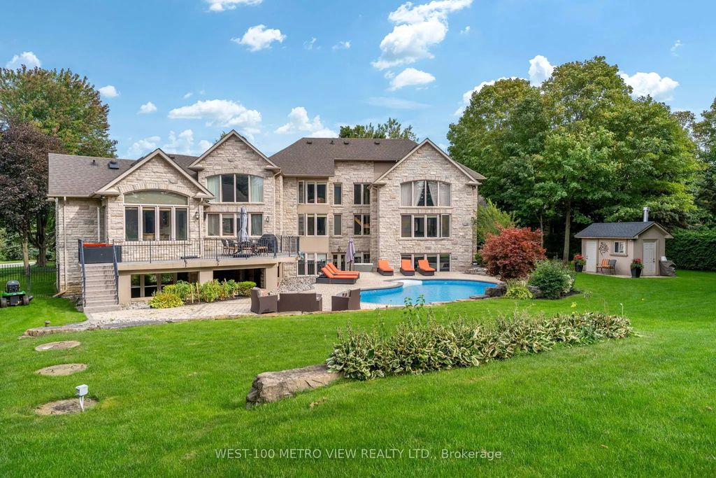 36 Abbruzze Court, Vaughan