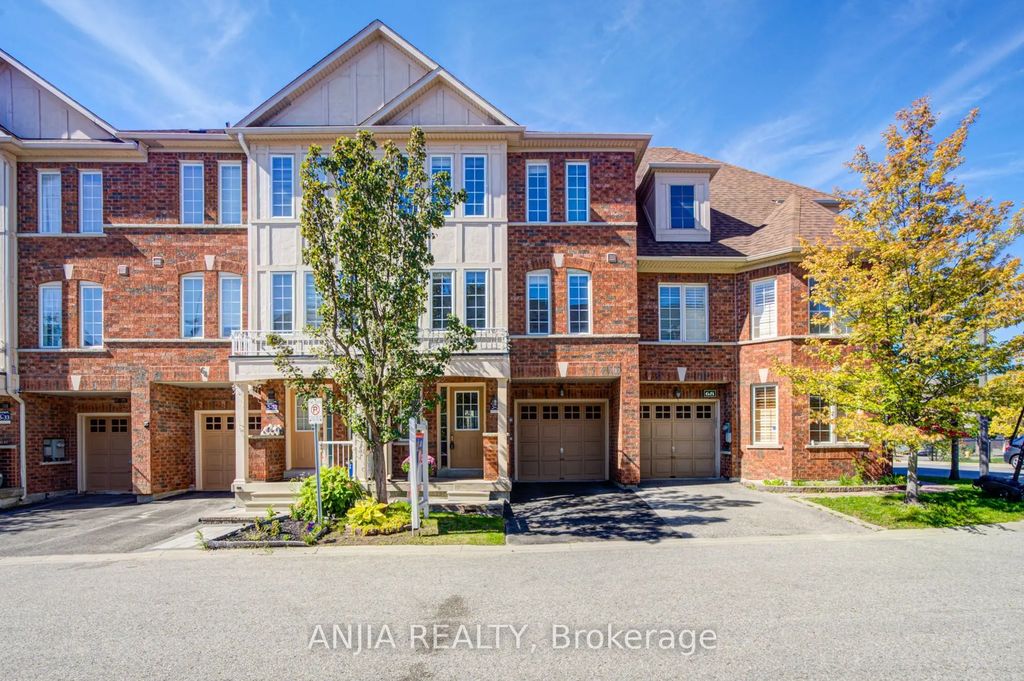 66 Prince Charles Way, Markham