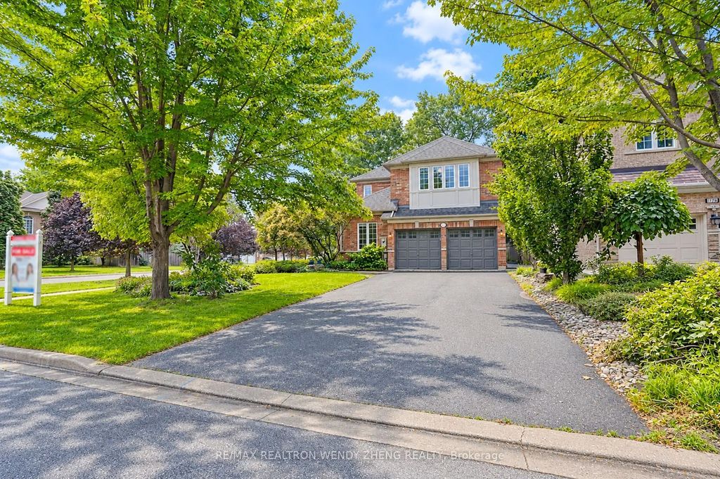 180 Stave Crescent, Richmond Hill