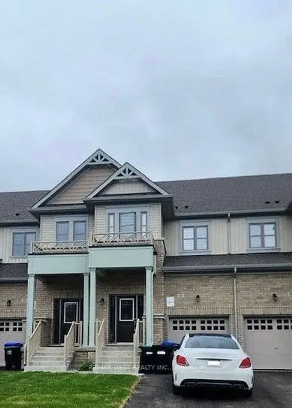 50 Lorne Thomas Place, New Tecumseth
