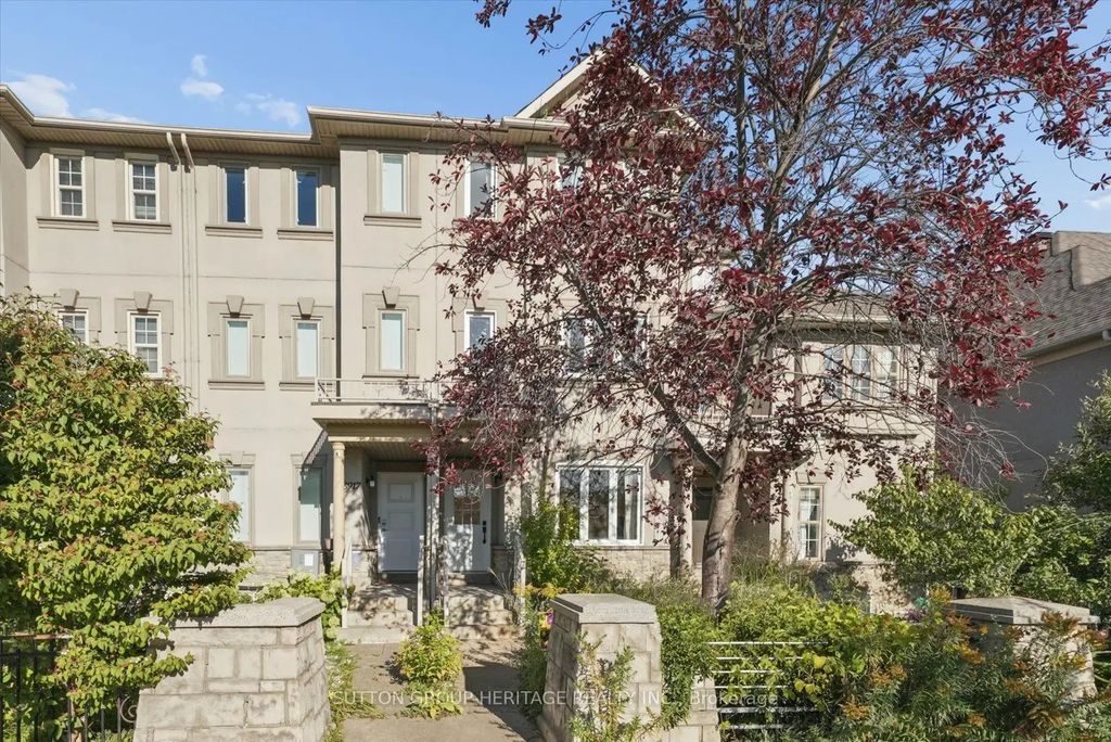 8915 Yonge Street, Richmond Hill