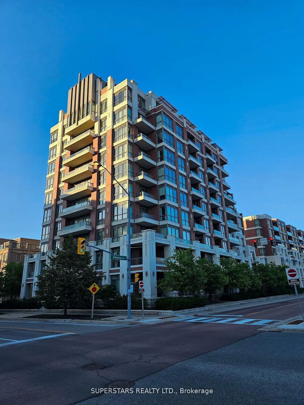 1 Upper Duke Crescent 509, Markham