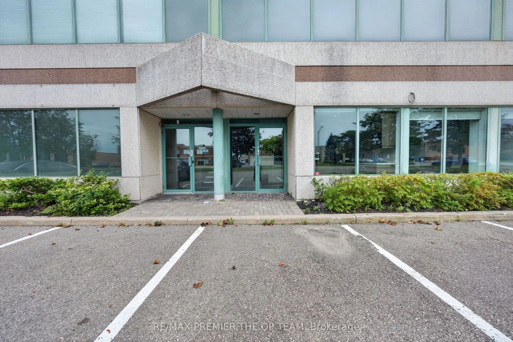 2900 Langstaff Road 1 & 1a Upper, Vaughan