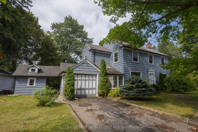 34 Cousins Drive, Aurora