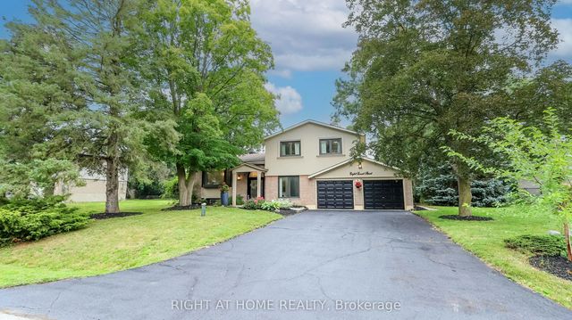 8 Sunset Street, East Gwillimbury