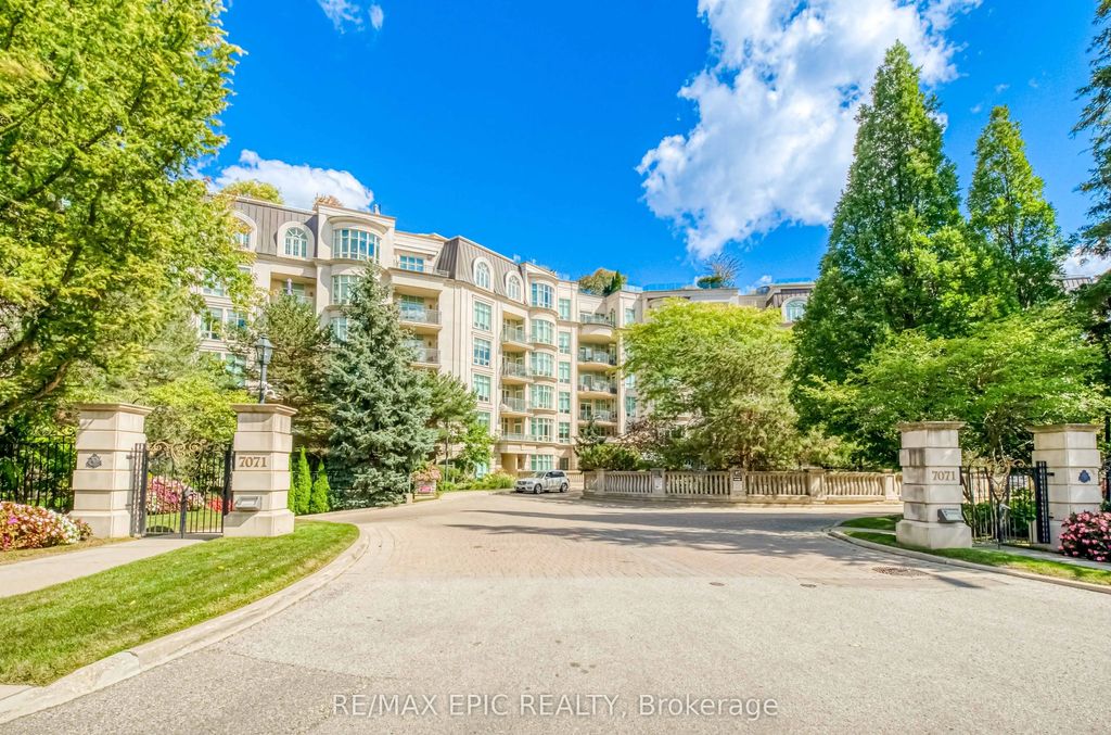 7071 Bayview Avenue 211, Markham