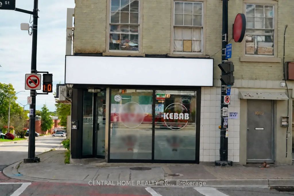 10123 Yonge Street, Richmond Hill