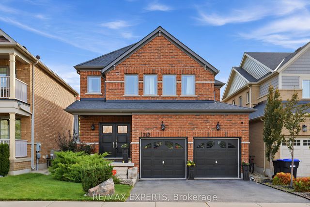 323 Langford Boulevard, Bradford West Gwillimbury