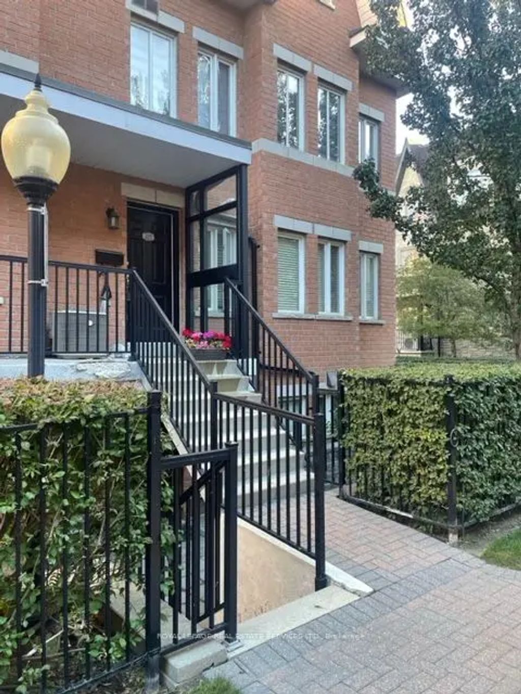 312 John Street 359, Markham