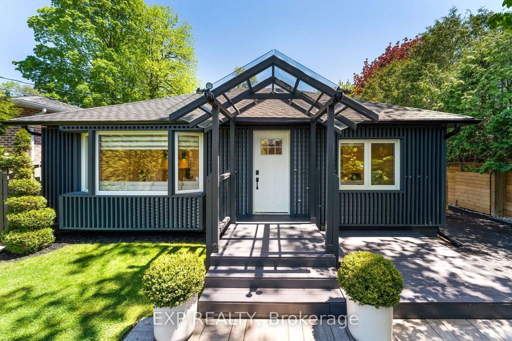 32 Farley Circle, Georgina