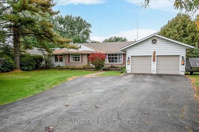 310 The Queensway South N/a, Georgina