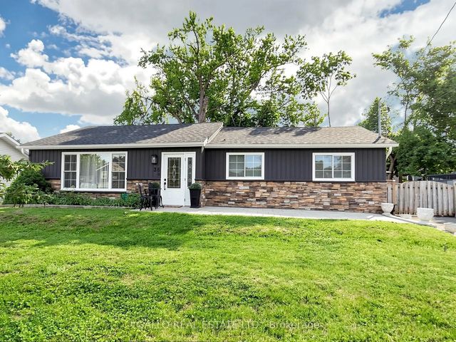 36 Elmvale Boulevard, Whitchurch-Stouffville