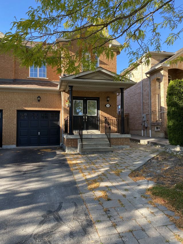 135 David Todd Avenue, Vaughan