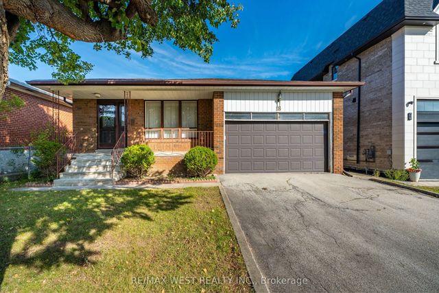 18 Pheasant Valley Court, Markham