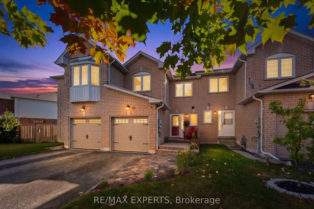 25 Mainprize Crescent, East Gwillimbury
