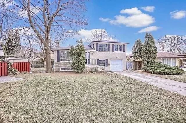 162 Kenvale Court, Richmond Hill