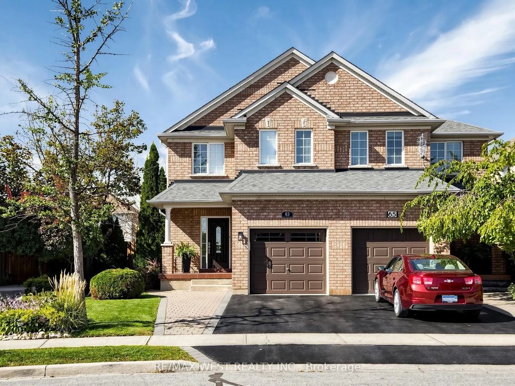 63 Echo Ridge Crescent, Vaughan