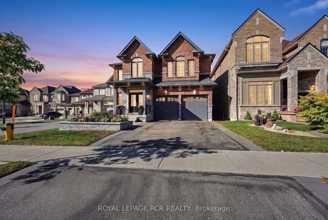 52 Hackett Street, East Gwillimbury
