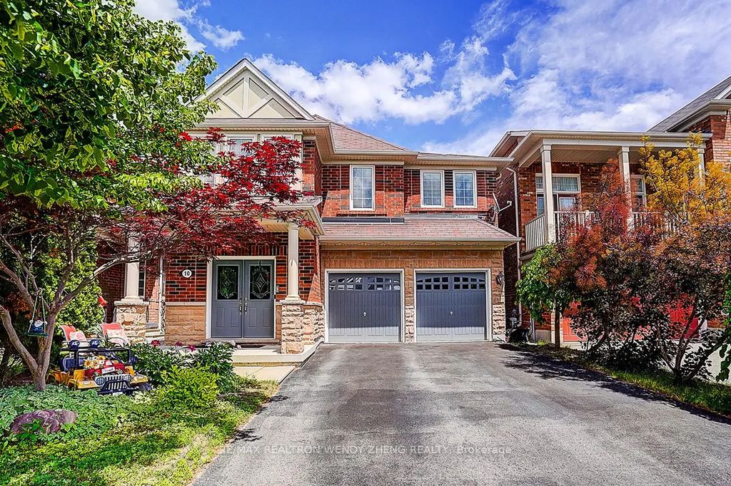 10 Collie Crescent, Whitchurch-Stouffville