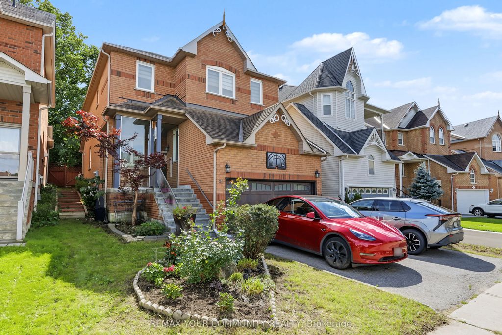 21 English Oak Drive, Richmond Hill